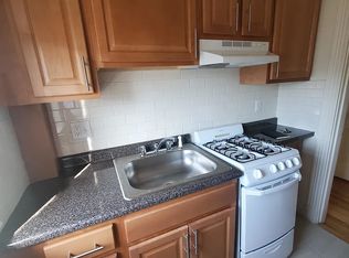 1152A Commonwealth Ave #18, Allston, MA 02134