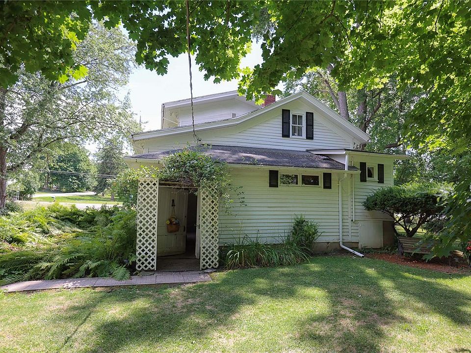 8379 State St Bloomfield NY Zillow