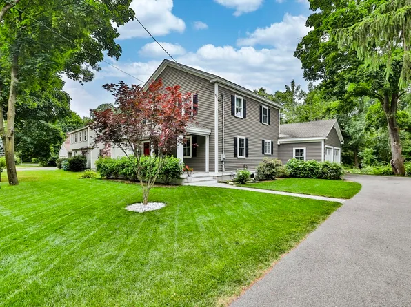 21-21 River St #A, Andover, MA 01810