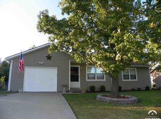 1521 Sycamore St, Eudora, KS 66025