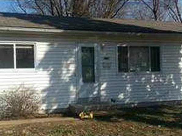 10308 Lord Dr, Saint Louis, MO 63136