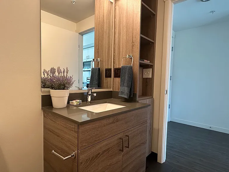 Crew Apartments — Photo 14