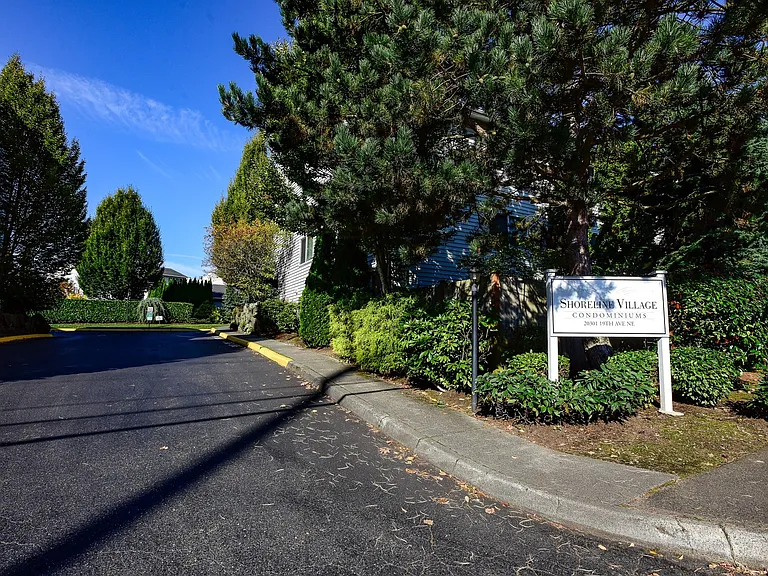 20301 19th Ave NE #911 — Photo 3