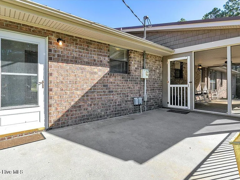 7071 Old Oak Rd NW — Photo 63