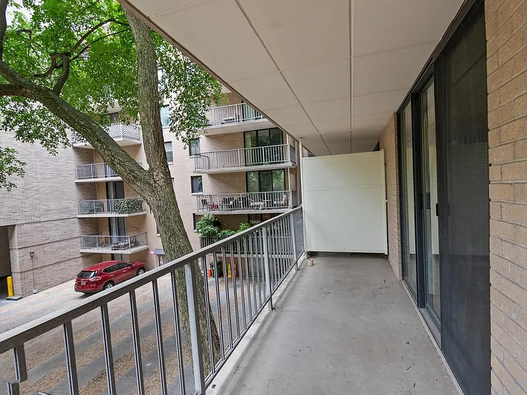 2201 L St NW #218 — Photo 13