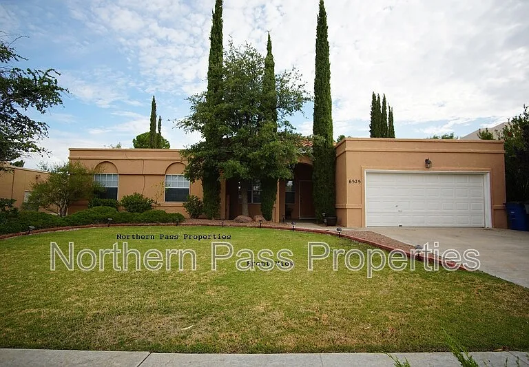 6525 Brisa Del Mar Dr — Photo 1