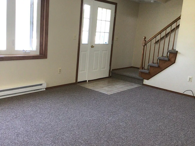 39 Hampton St #A — Photo 8