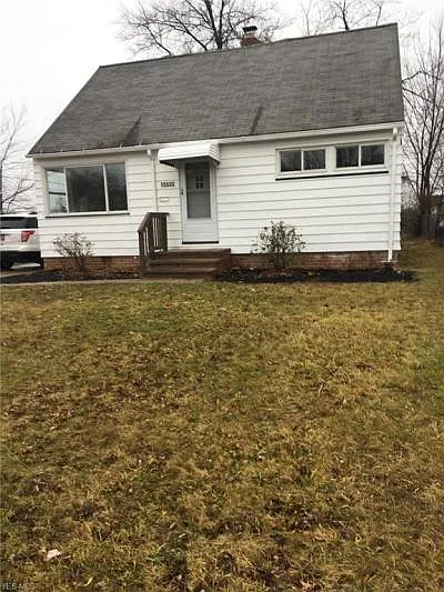 15500 Walvern Blvd photo 1