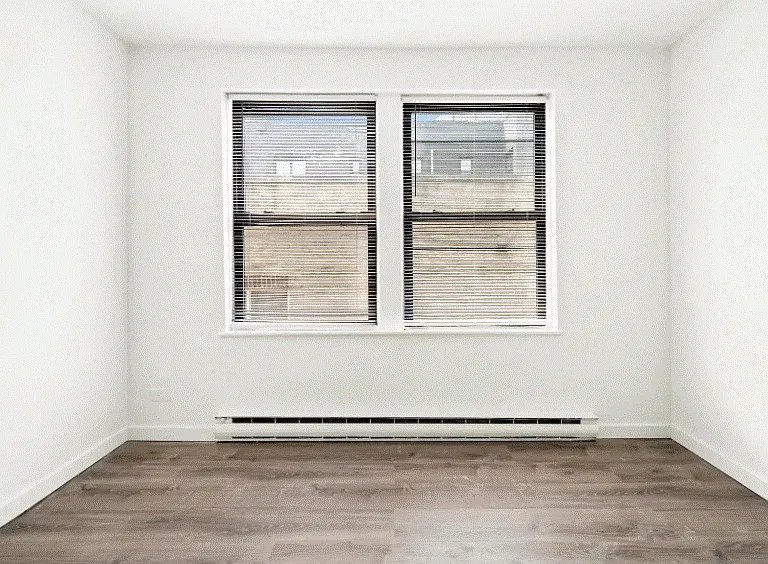 5726 N. Winthrop — Photo 45