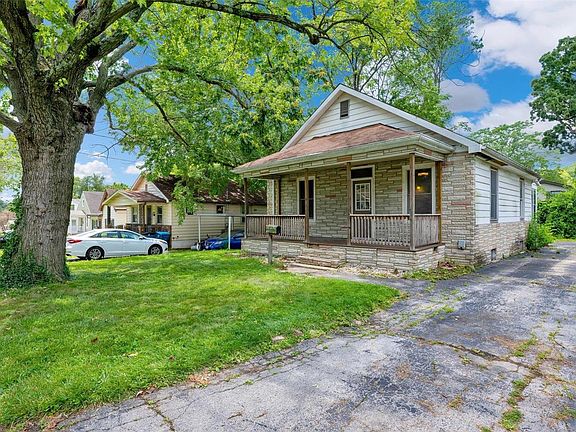 3rd image of 7805 Elton St