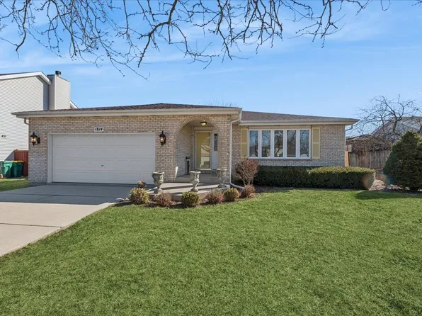 1814 Larkspur Dr, Plainfield, IL 60586