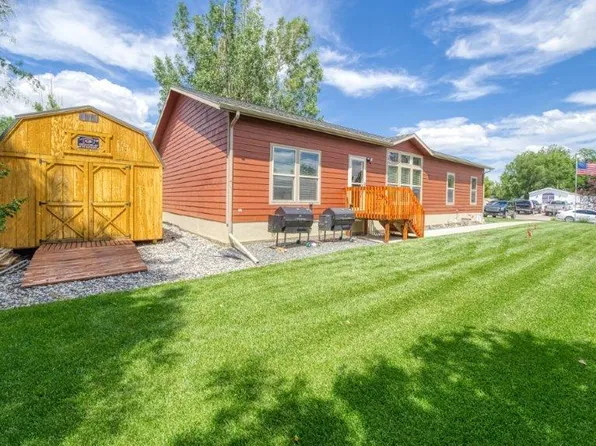 2202 Kristan Ave, Gillette, WY 82718