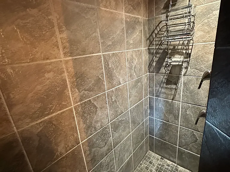 Shower, with double showerheads
