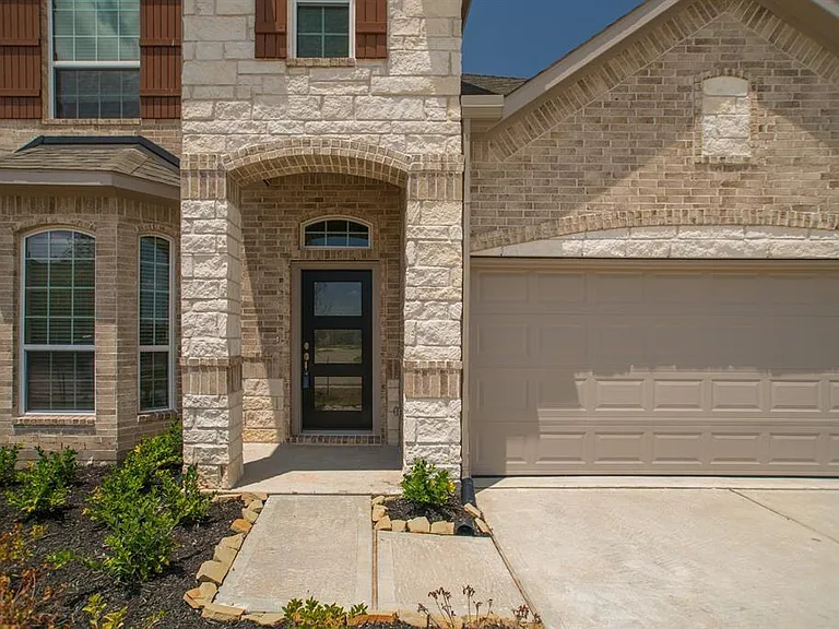 30014 Twisting Springs Dr — Photo 4