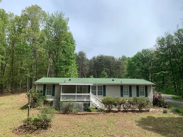 107 Winslow Dr, Augusta, WV 26704