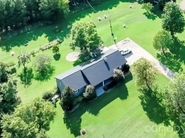3620 Morehead Rd, Charlotte, NC 28262
