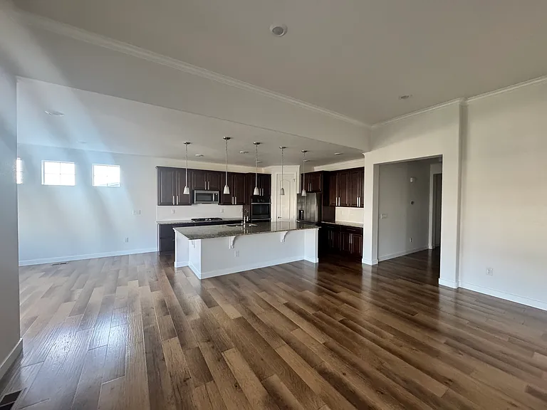 8803 S Winnipeg Ct — Photo 3