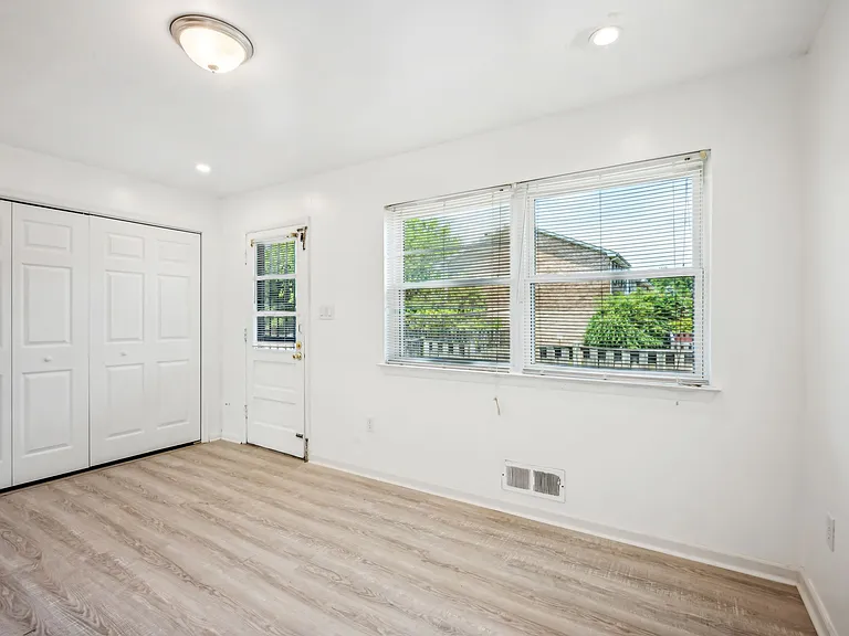 3019 Sunset Ln — Photo 12