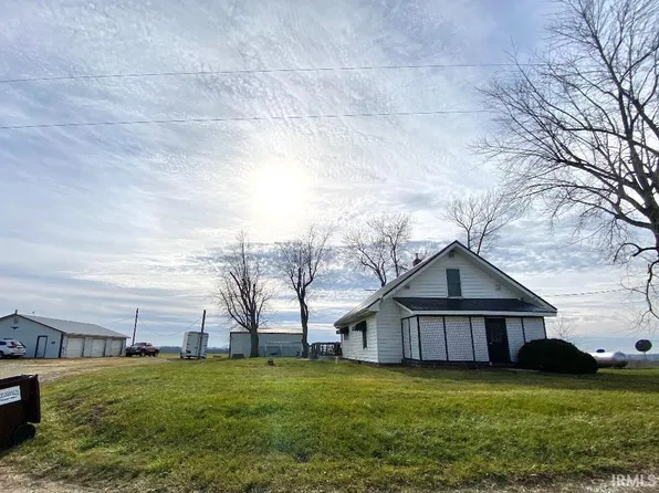 7783 W 400th Rd S, Lyons, IN 47443