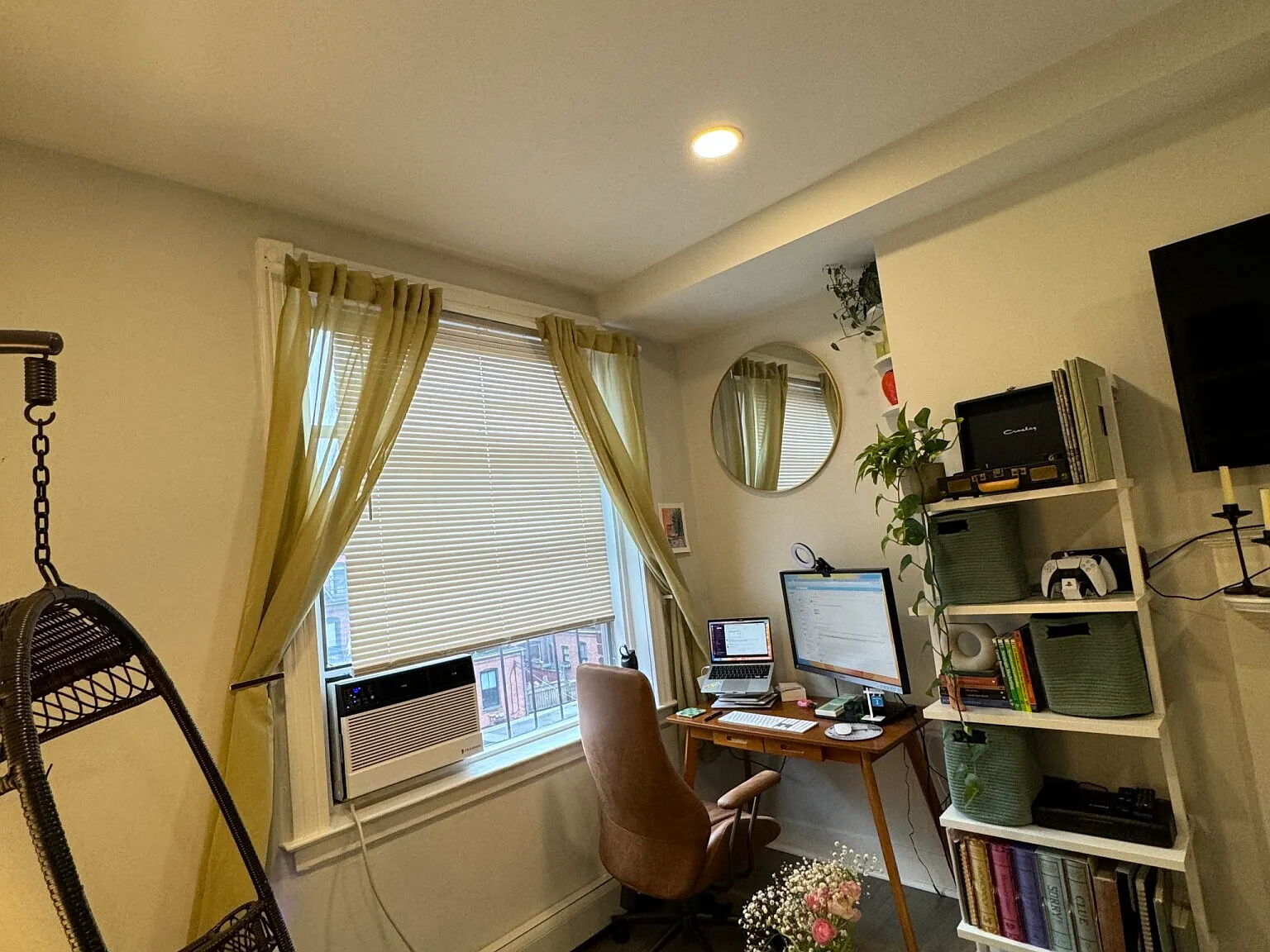 1 bed, 550 sqft, $2,900 — Photo 4