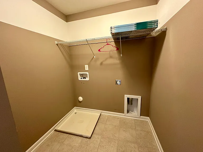 168 Limerick Rd #B — Photo 24