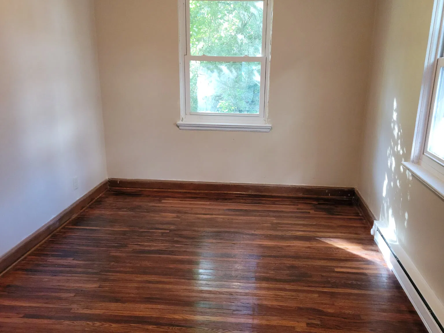 2 bed, 1000 sqft, $798 — Photo 3