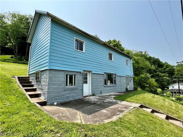 56390 Boyd Ave, Bridgeport, OH 43912
