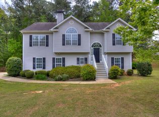 6181 Autumn View Cv NW, Acworth, GA 30101