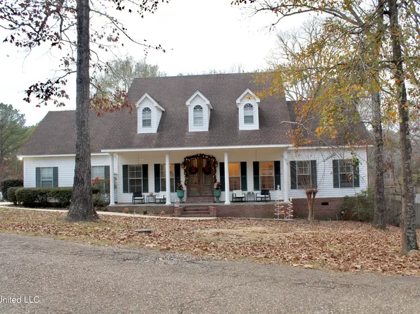 116 Johnny Rawls Rd, Mendenhall, MS 39114