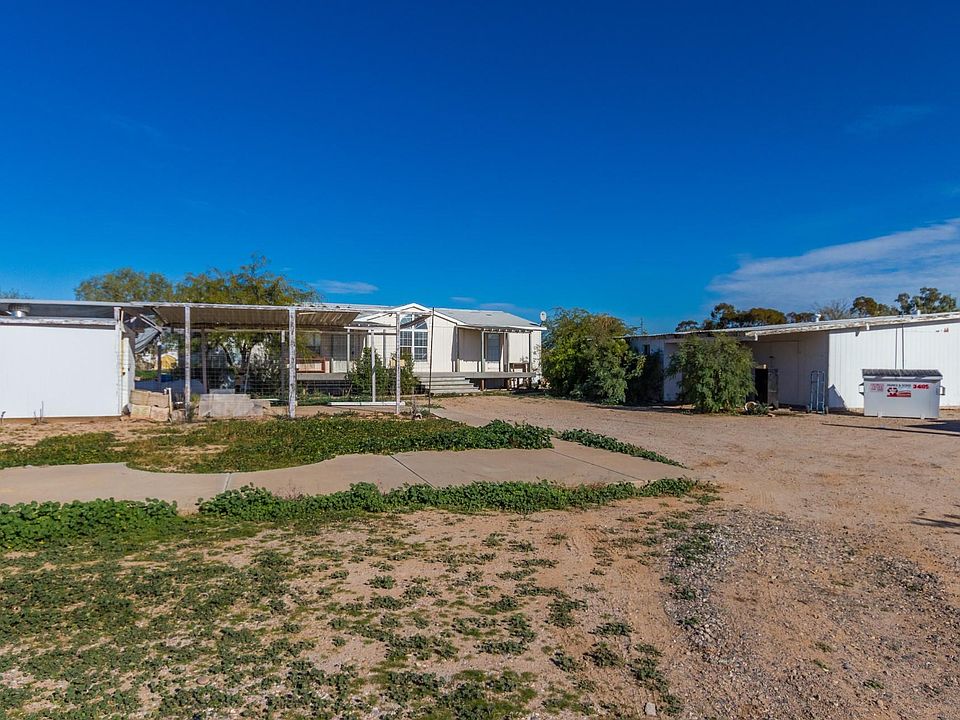 1st image of 20450 W Denver Hill Dr