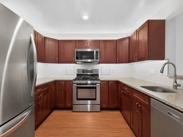 20604 Cornstalk Ter Unit 301, Ashburn, VA 20147