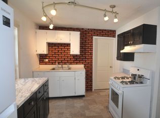 4 Fruit St #2, Gloversville, NY 12078