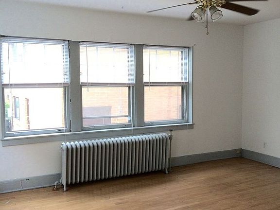 2nd image of 1533 E Royall Pl APT 20