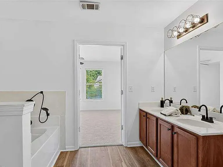 6125 Elmshorn Way — Photo 11