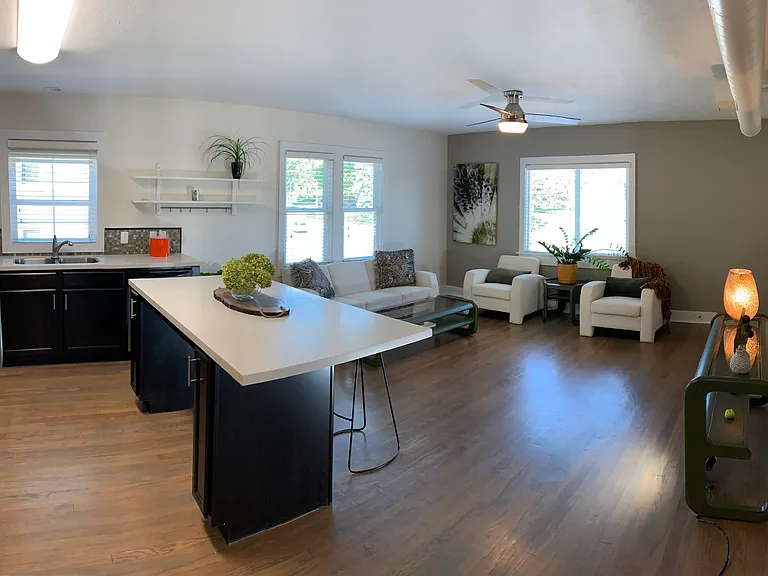 3815 Cuming St #1 — Photo 6