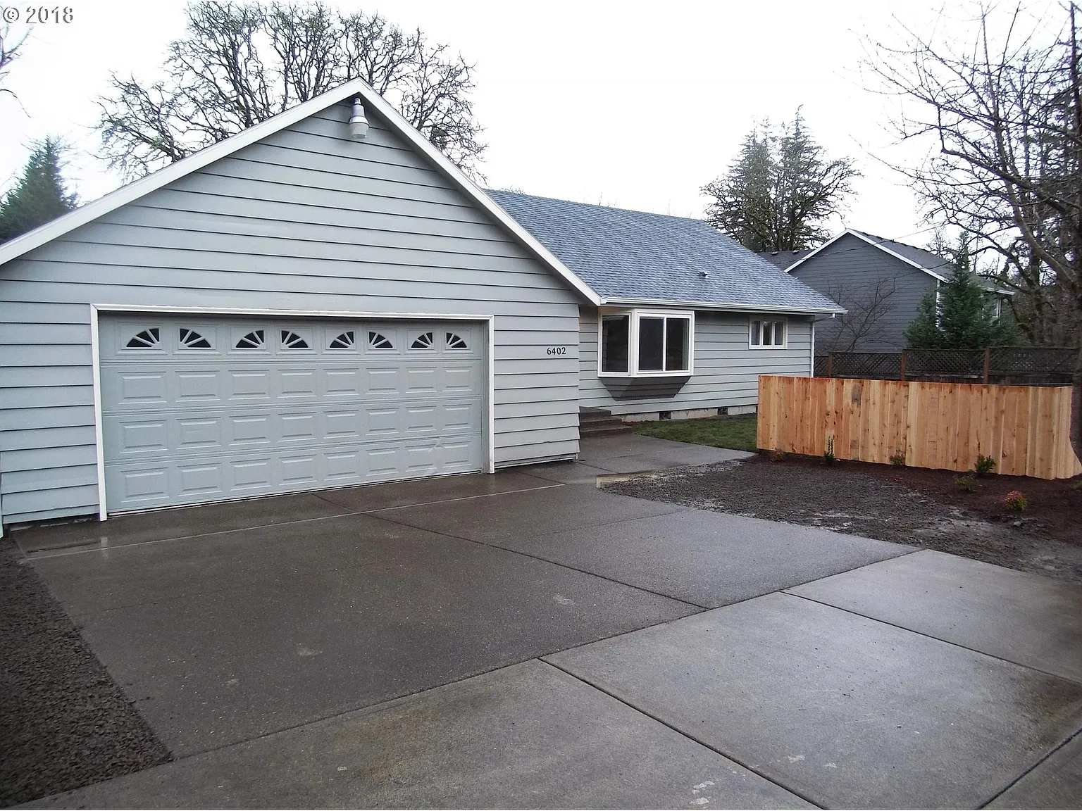 6402 SE Frances St photo 1