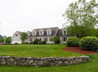 20 Fox Run Rd, Wrentham, MA 02093