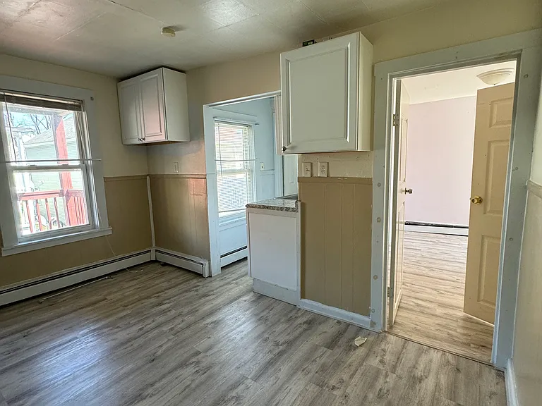 79-81 Blossom St #2 — Photo 3