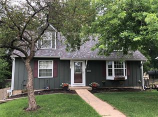 1004 Locust St, Washington, MO 63090