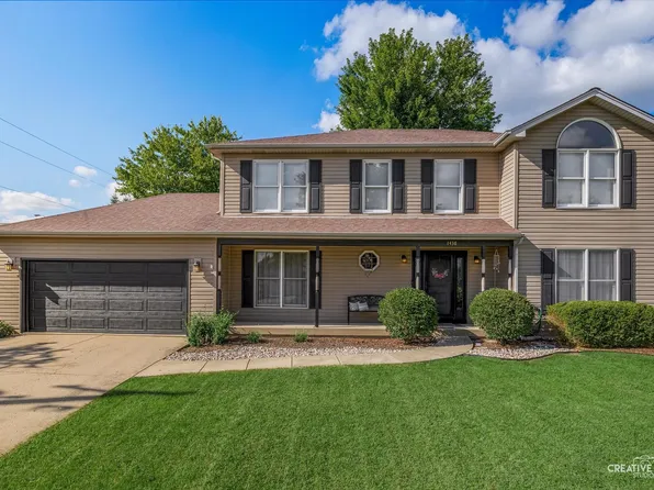 1438 Nicholas Dr, Bolingbrook, IL 60490