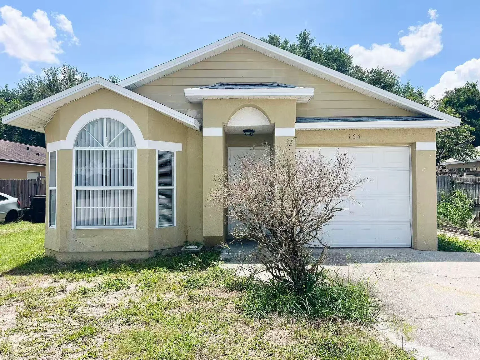 3 bed, 1097 sqft, $1,800 — Photo 1