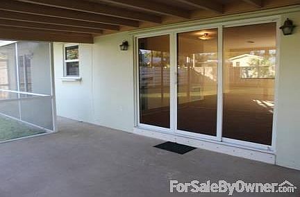 5th image of 505 N Highland Dr