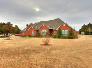 1832 Cedar Trail Dr, Cashion, OK 73016