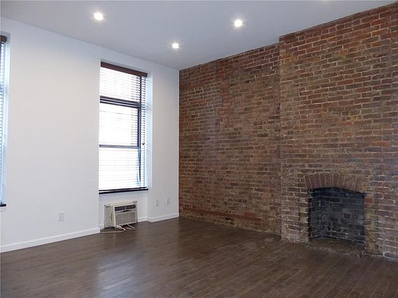 2nd image of 219 2nd Ave APT 2F