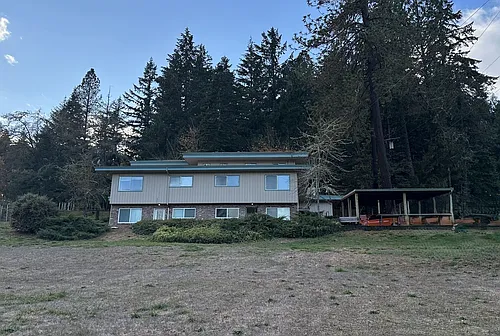 128 Lee Ave #1-8 Photo 1