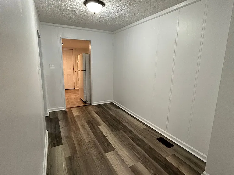 549 Lamberton St #1 — Photo 9