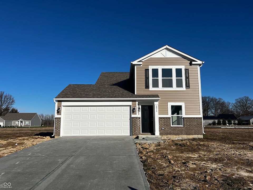 1st image of 2015 Sandhill Dr