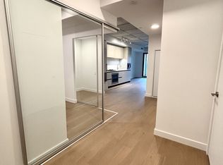 1720 Bayview Ave, Toronto, ON M4G 3C4