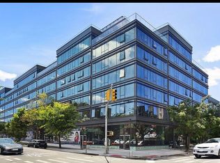 3820 Parsons Blvd #504, Flushing, NY 11354
