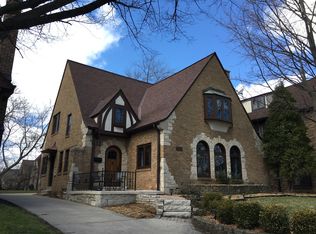 3719 N Maryland Ave, Shorewood, WI 53211